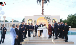 Tüzün'ün Oğlunun Düğününe Belediye Başkanlarından Katılım