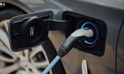 Akaryakıt Fiyatları Tüketiciyi Elektrikli Araca İtti