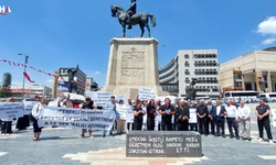 Ankara'da Ücretli Öğretmenler Sokağa İndi