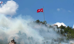 Kütahya Kalesi’nin Eteklerinde Yangın: Ekipler Alevlerle Mücadele Ediyor