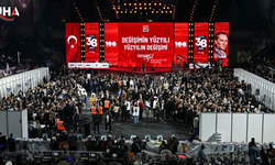 CHP’de Sonbahar Belirsizliği: Kurultay Dosyası Adli Tatile Takıldı