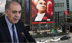 CHP İstanbul'da Yargı Süreci Devam Ediyor: Gürsel Tekin Görevde