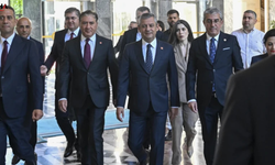 CHP'den Ayrılan Özgür Özel Yeni Partisi İçin Düğmeye Bastı