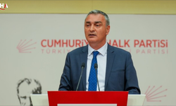 Müslim Sarı’dan Açıklama: Ahmet Telli’nin Veda Töreninde Çelenk Krizi