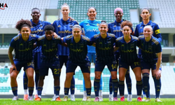 Fenerbahçe Kadın Futbol Takımında 7 İsimle Yollar Ayrıldı