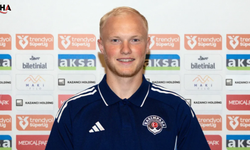 Kasımpaşa'dan 6. Transfer: İsveçli Rafferty İmzayı Attı