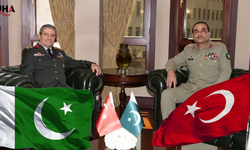 Pakistan Savunma Kuvvetleri Komutanı Ankara'da