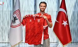 Samsunspor Elliot Watt İle 4 Yıllık Sözleşme İmzaladı