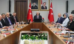 Ankara'da Dev Güvenlik Zirvesi: 81 İl Valisi Ve Emniyet Müdürleri 'Terörsüz Türkiye' İçin Toplandı
