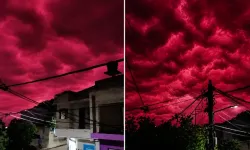 Depremin Ardından Gökyüzünde Esrarengiz Görüntü! Bir Anda Kıpkırmızı Oldu
