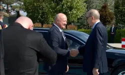 Külliye'de Kritik Buluşma: Cumhurbaşkanı Erdoğan, Avusturya Şansölyesi'ni Karşıladı