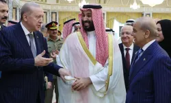 Beştepe'den Mekke Anlaşması Yorumu: NATO'ya Alternatif Değil, Genişlemeyi Ortak Tutum Belirleyecek