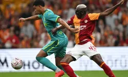 Galatasaray'dan Tatsız Prova: Seyirciden Protesto