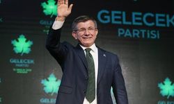 Ahmet Davutoğlu Liderliğindeki Gelecek Partisi Kendini Resmen Feshetti