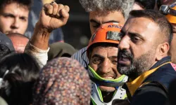 Tuzla’da Sevindiren Haber: Toprak Altında Kalan İşçi 3 Saat Sonra Kurtarıldı