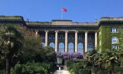 Özel Okullarda Yabancı İsim Dönemi Sona Eriyor: 1 Ekim’e Kadar Değiştirilecek