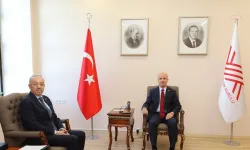 Türk Eczacıları Birliği’nden YÖK’e Net Çağrı: "Eczacılık Kontenjanları Düşürülmeye Devam Etmeli