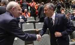 Adli Yıl Töreninde Dikkat Çeken Buluşma! Özgür Özel ile Kılıçdaroğlu Tokalaştı