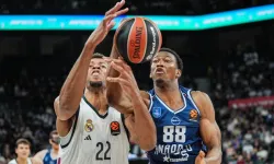 Anadolu Efes Evinde Real Madrid'i Devirdi