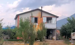 Antalya'da Aile Katliamı: Eşi İle Kayınpederi ve Kayınvalidesini Öldürdü