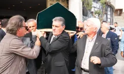 Beşiktaş'ın Eski Yöneticisi Metin Keçeli İçin Cenaze Töreni Düzenlendi