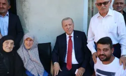 Cumhurbaşkanı Erdoğan'dan Rize'de Komşularına Sürpriz Ziyaret