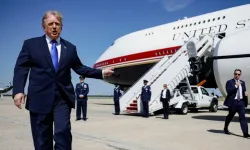 Donald Trump'tan Gazetecilere Yeni Yasak: Başkanlık Uçağına Alınmadılar