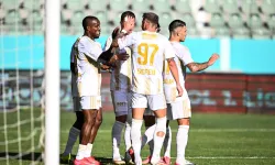 Kayserispor İstanbul'da Fırtına Gibi Esti! Esenler Erokspor'u 3-0 Mağlup Etti