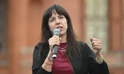 Berlin’de Zafer Sol Parti'nin: Elif Eralp'ten Zafer Konuşması