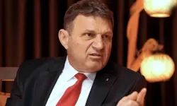 Emekli Amiral Türker Ertürk Hakim Karşısında: Tutukluluk Hali Devam Edecek