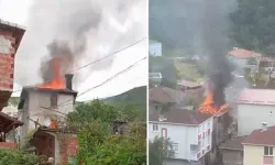 Kastamonu'da İki Katlı Ev Alev Alev Yandı!