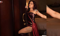 Melek Mosso’dan İspanya'da Romantik Anlar: "Thanks God" Notu Dikkat Çekti