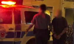 Çanakkale’de Mide Bulandıran Olay: Reşit Olmayan Erkek Çocuklarıyla Otelde Basıldı!