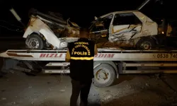 Otomobil İkiye Bölündü, Sürücü Hayatını Kaybetti