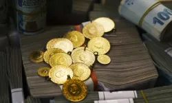 125 Milyon Liralık Vurgun! Sahte Altın ve Para Basan Şebeke Çökertildi