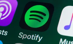 Spotify Çöktü mü?: Kullanıcılar Siyah Ekran ve Oynatma Hatası Bildiriyor