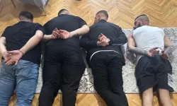 Böyle Yakalandılar… Evlerinden Çıkanlar Görenleri Şok Etti!