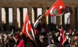 28-29 Ekim Resmi Tatil Mi? 29 Ekim 2026 Hangi Güne Denk Geliyor, Okullar Tatil Olacak Mı?