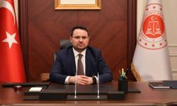 Bakan Gürlek'ten 103. Yıl Paylaşımı: Cumhuriyet Tam Bağımsızlığın Teminatıdır