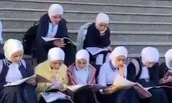 Azerbaycan’da Başörtülü Öğrenciler Bahçede Ders İşledi