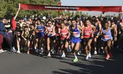 Cumhurbaşkanlığı Yarı Maratonu Ankara'da Başladı