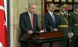 Cumhurbaşkanı Erdoğan Anıtkabir Özel Defteri'ni İmzaladı: Türkiye Yüzyılı Kararlılığımız Sürecek