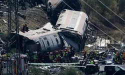 İspanya'daki Hızlı Tren Kazasında Can Kaybı 74'e Yükseldi