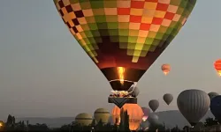Kapadokya’da Balonlar Gazze İçin Havalandı