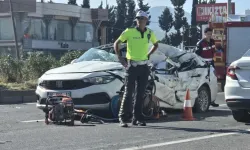 Muğla'da Kamyonet İle Otomobil Çarpıştı: 1 Ölü, 2 Yaralı