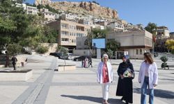 Mardin’de Kadınlardan 4 Dilde Erken Teşhis Çağrısı: "Kanserden Korkma, Geç Kalmaktan Kork"