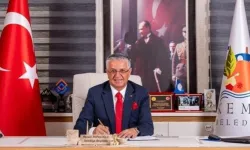 Antalya'da Kemer Belediye Başkanı Necati Topaloğlu CHP'den İstifa Etti