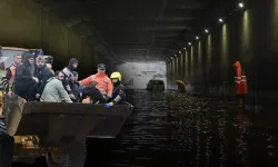 İstanbul’da Sel Bilançosu Ağırlaşıyor: 5 Kişi İçin Aramalar Sürüyor, 4 Can Kaybı Var