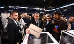 Serdal Adalı, Oyunu Kullandı