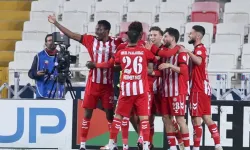 Sivasspor, Pendikspor'a 4 Attı